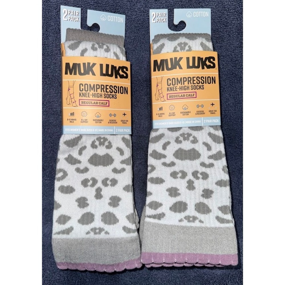 Muk Luks Women 2 Pack Compression Knee High Socks 8-15 mmHg Leopard Grey 6-10